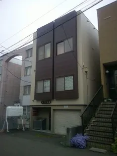 キアヌ平岸の画像