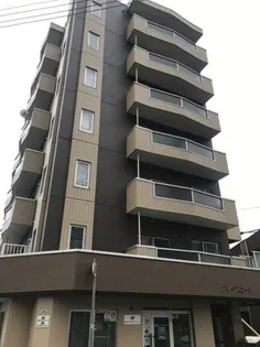 グレースコートの画像