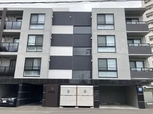 アルファスクエア福住2条の画像