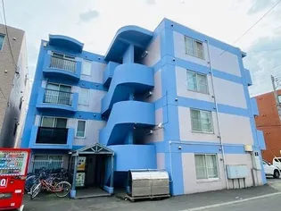 ペルドゥエープス平岸【3階】の外観