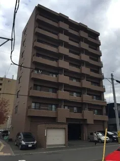 アヴィンズ平岸の画像