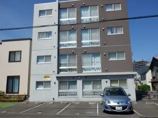 サラブ セーデ 美園の画像