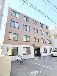 グレース コートの画像