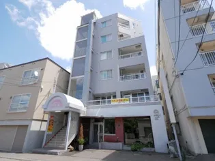 モデラート エヌズ7の画像