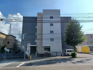 イーストウォールの画像