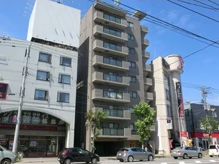 アクティ麻生南【6階】の外観