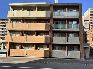 セント・ミカエラ【403号室】の外観