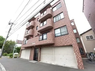 ファーストコートの画像