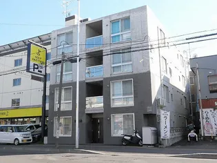 ラフレーズ元町【103号室】の外観