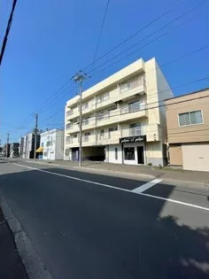 21タイガーズマンション【2階】の外観