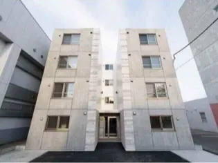 Reverencia(レヴェレンシア)【1階】の外観