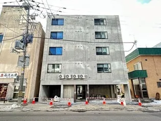 レラシオン【5階】の外観