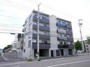 グランラヴィーヌN17の画像