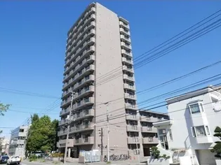 スカイヒルズN15【1階】の外観
