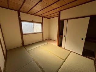 八尾木貸家の内装