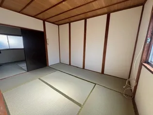 八尾木貸家の内装