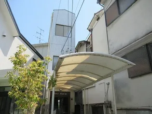 ハイツプリメーロ【1階】の外観