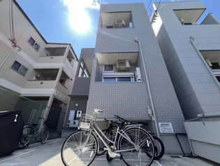 Belle Vie【2階】の外観