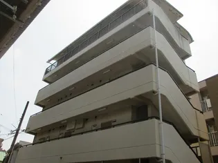 ハイム鳩ヶ瀬【2階】の外観