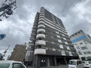 セレニテ新大阪プリエ【6階】の外観