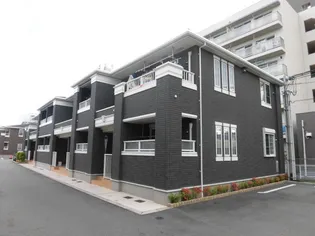 マリンフォード【1階】の外観