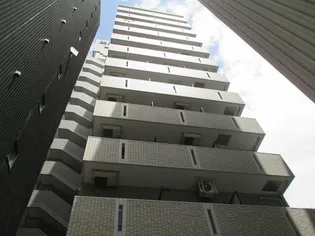 エスリード新大阪【13階】の外観