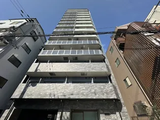 ファーストフィオーレ北大阪リアン【9階】の外観