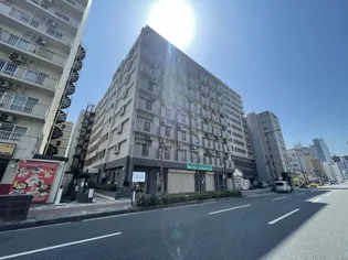 シャンボール第3新大阪【8階】の外観