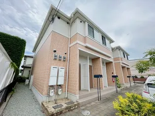 スターテラス宝塚【1階】の外観