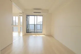 レイアフォレストⅢ【3階】の居間