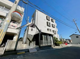 ガーデンハイツ山本【4階】の外観