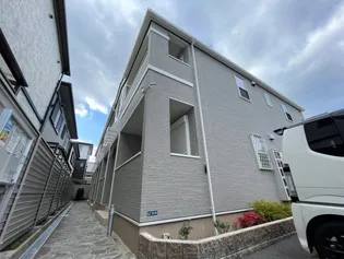 メゾン東林【2階】の外観