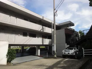 リバーサイド宝塚【1階】の外観