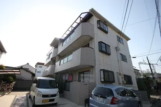 ファミーユ宝塚の画像