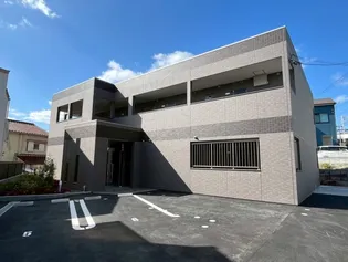 シャインヒルズ【1階】の外観