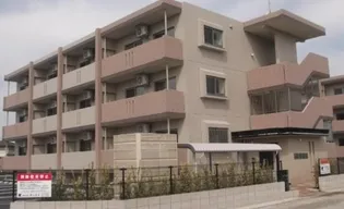 ローズマリーB【2階】の外観