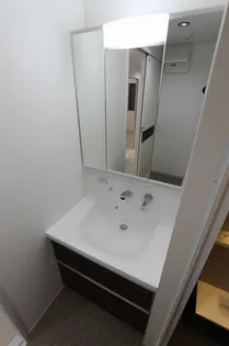 アルテマイスター谷川【1階】の内装