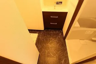 チェルシー神宮外苑【5階】の内装