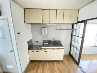 サザンウイング2番館【3階】のキッチン