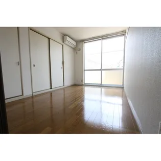 フォーサイト池田台A棟【103号室】の居間