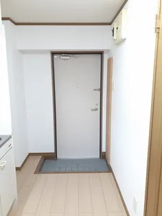 エトワール S・K【4階】の玄関