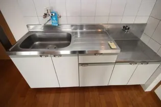 淀コーポⅢ【4階】のキッチン