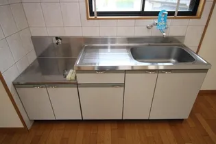 日髙ハイツⅡ【2階】のキッチン