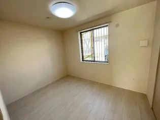 シャイニングヒル【1階】の内装