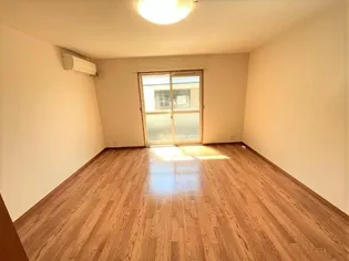 エミールシャラン・Ⅱ【1階】の内装