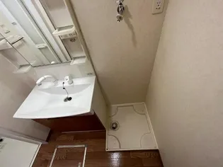 エミールシャラン・Ⅱ【1階】の内装