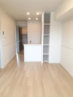 サンリット・ベゼル Ⅱ【2階】の居間