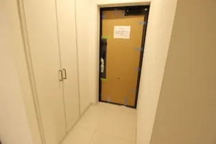 アルテマイスターカメリア【1階】の玄関