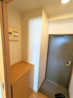 ソラーレ広島【702号室】の玄関