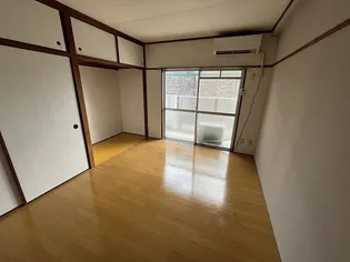 BLOC ASAHI【405号室】の内装